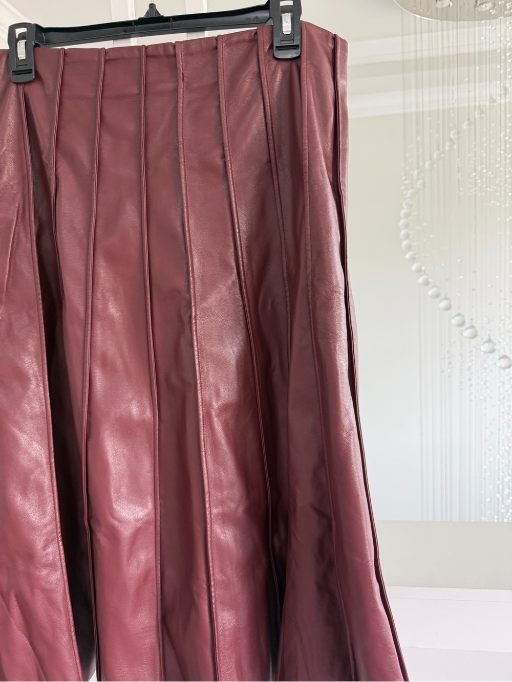 Commense Burgundy Pleated Faux-Leather Midi Skirt - Picture 6 of 8